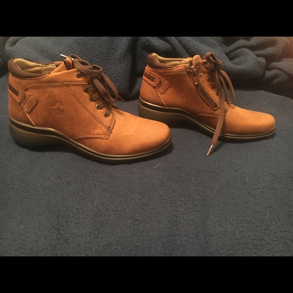 Booties - Picture 2 of 4